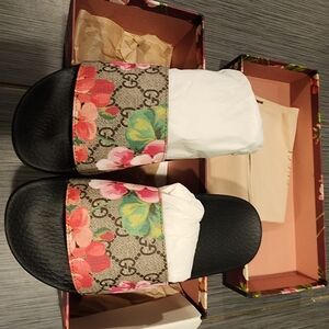 Gucci Slides